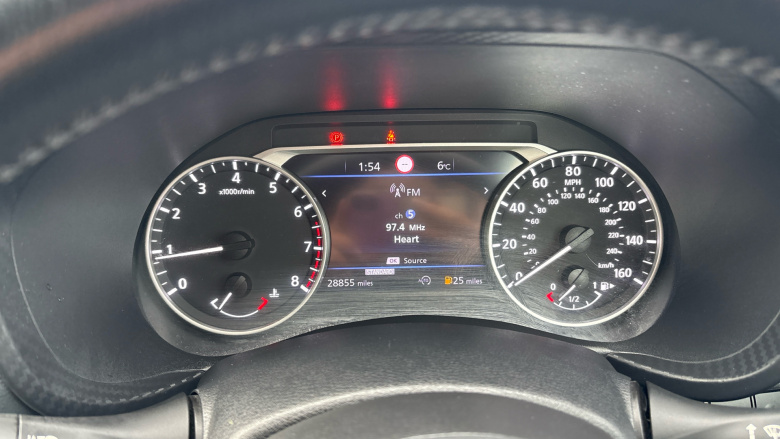 Nissan Juke 1.0 DiG-T N-Connecta 5dr Petrol Hatchback